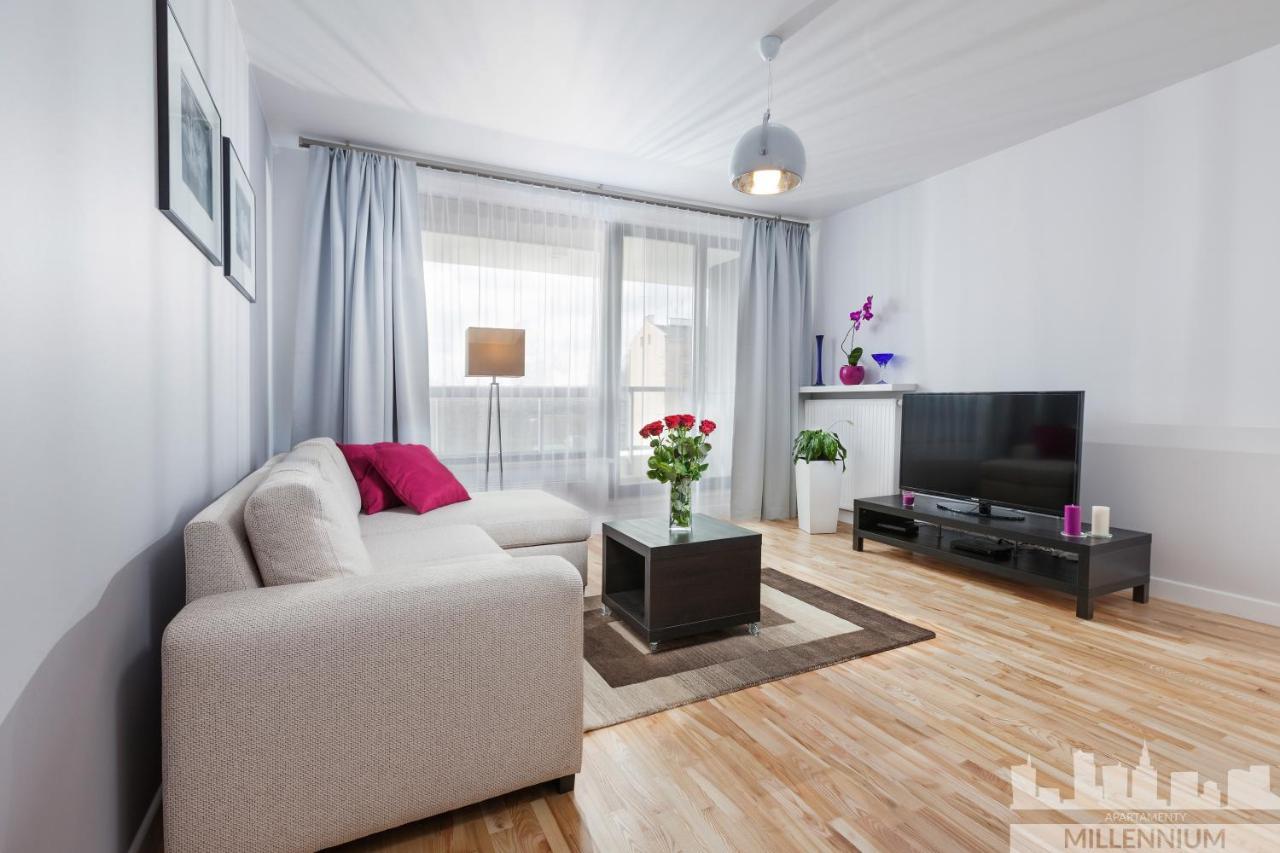 Apartamento Millennium La Tour Varsovia Exterior foto